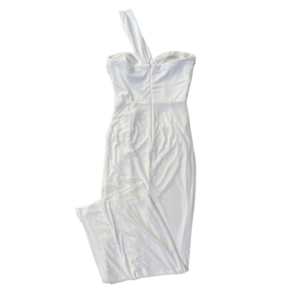 Katie May Carter Gown in Ivory - Picture 3 of 12